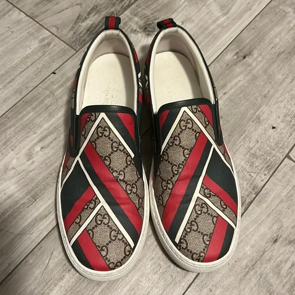 Gucci | Shoes | Gucci Sneakers Size 8 | Poshmark display picture 3